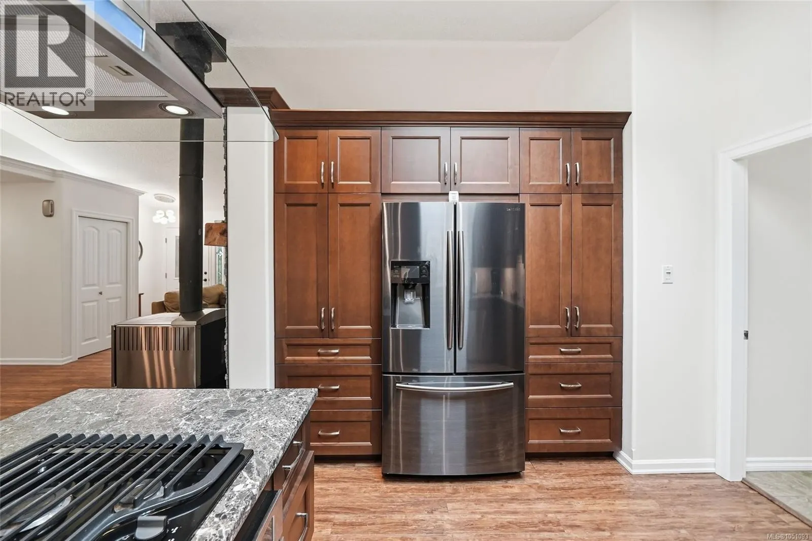 1580 Meadowood Way