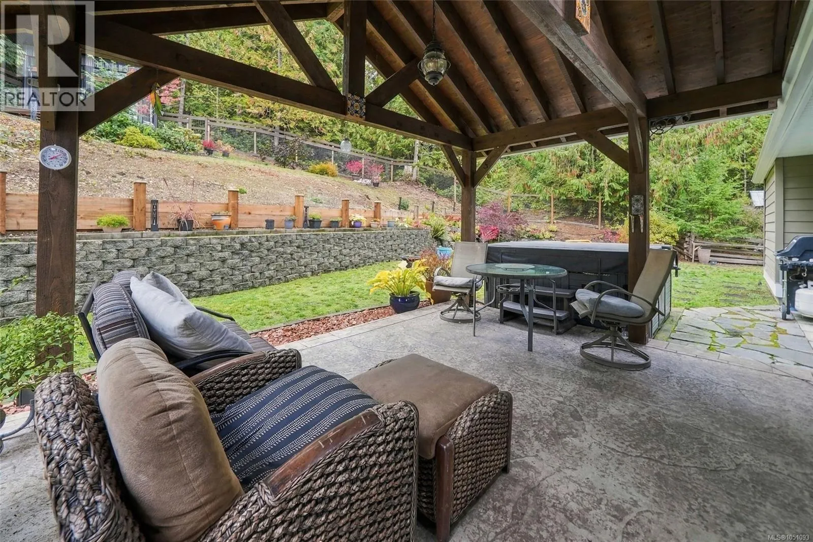 1580 Meadowood Way