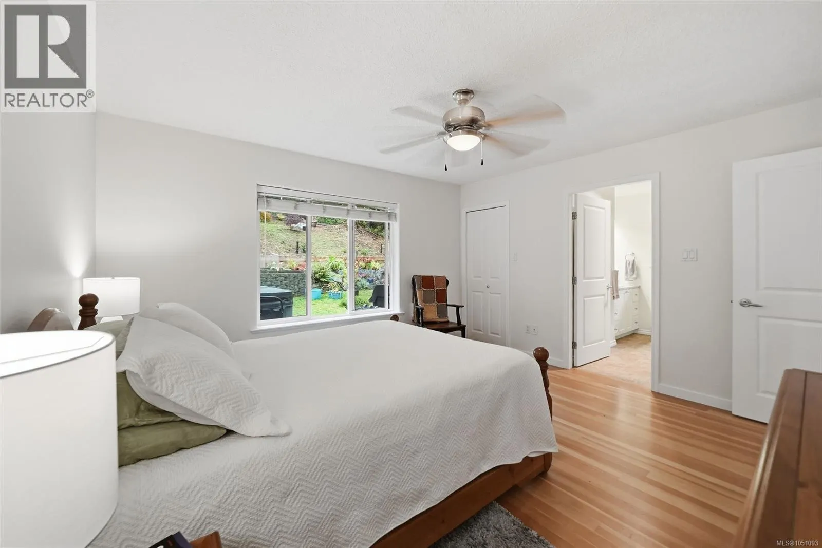 1580 Meadowood Way