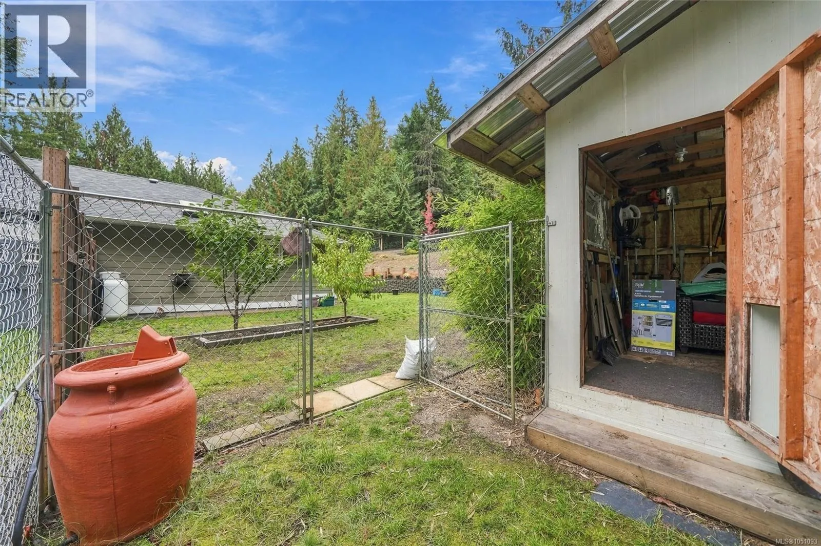 1580 Meadowood Way