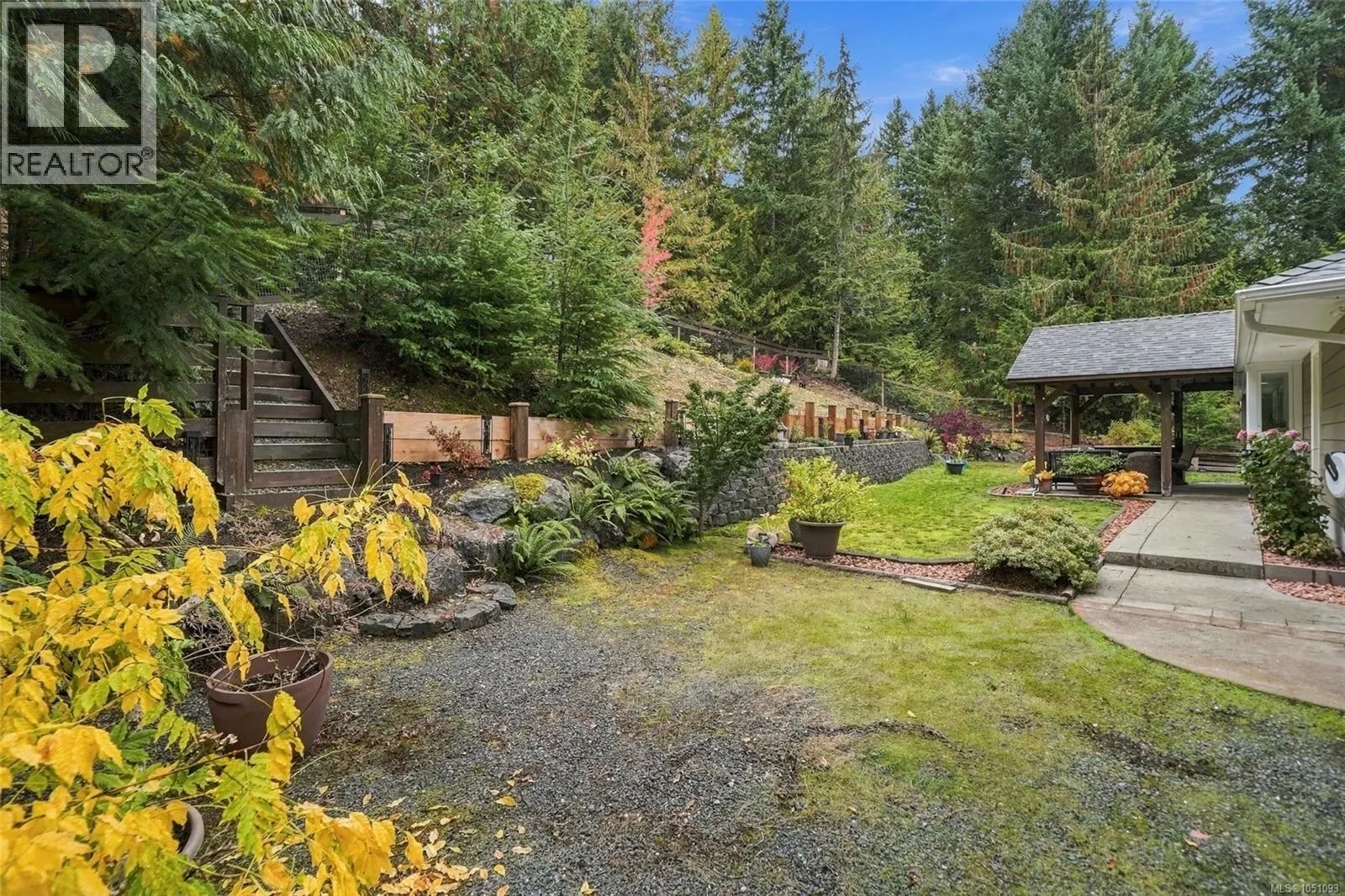 1580 Meadowood Way