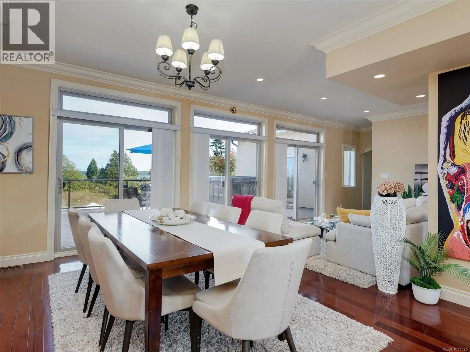 8639 Bourne Terr