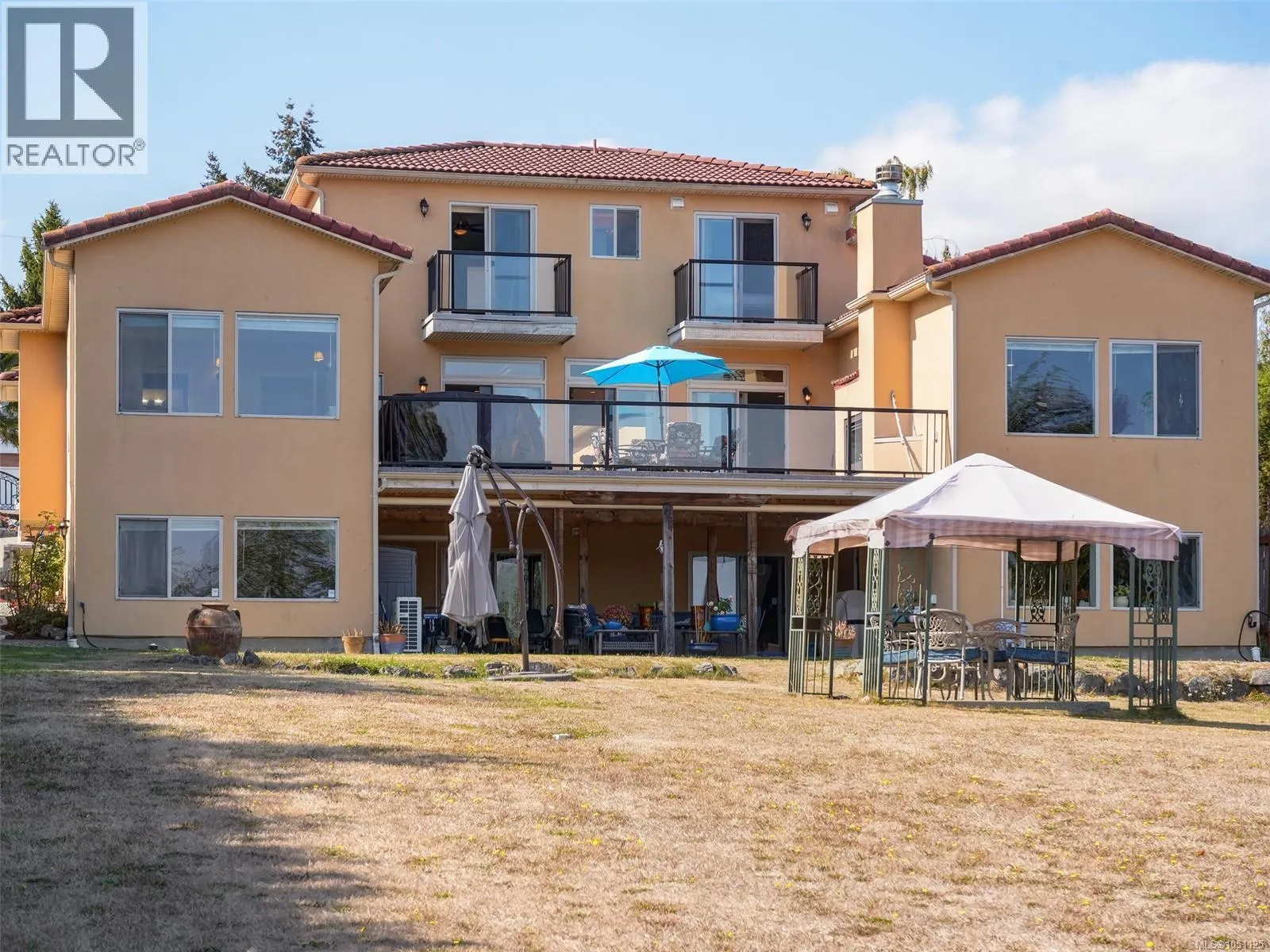 8639 Bourne Terr