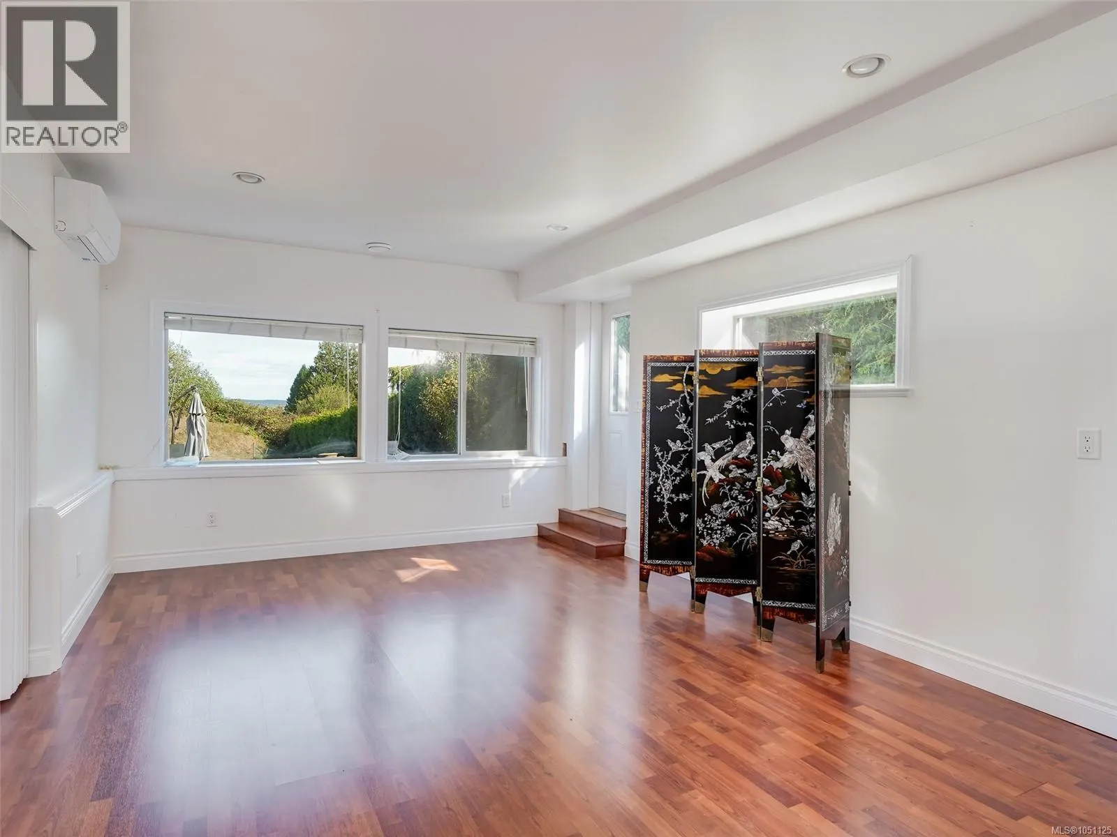8639 Bourne Terr