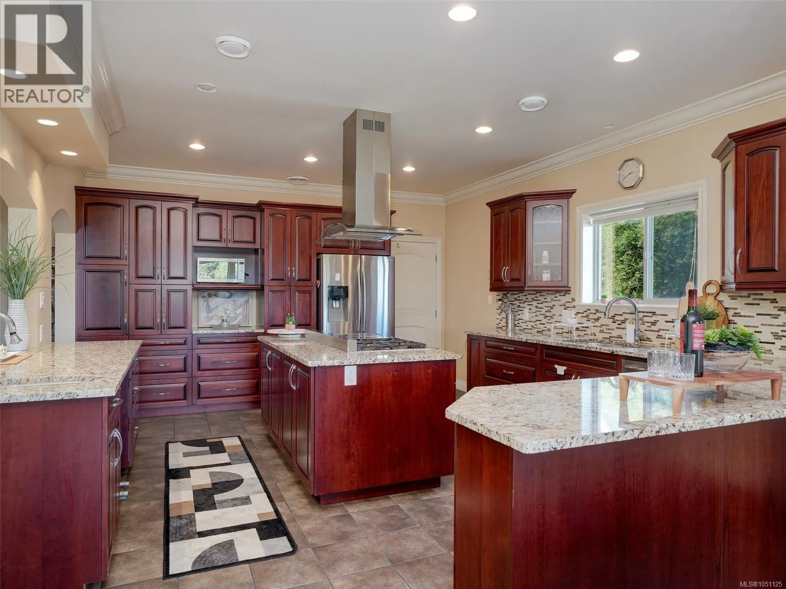 8639 Bourne Terr
