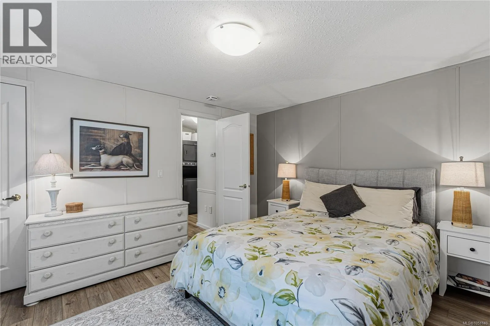 219 2465 Apollo Dr