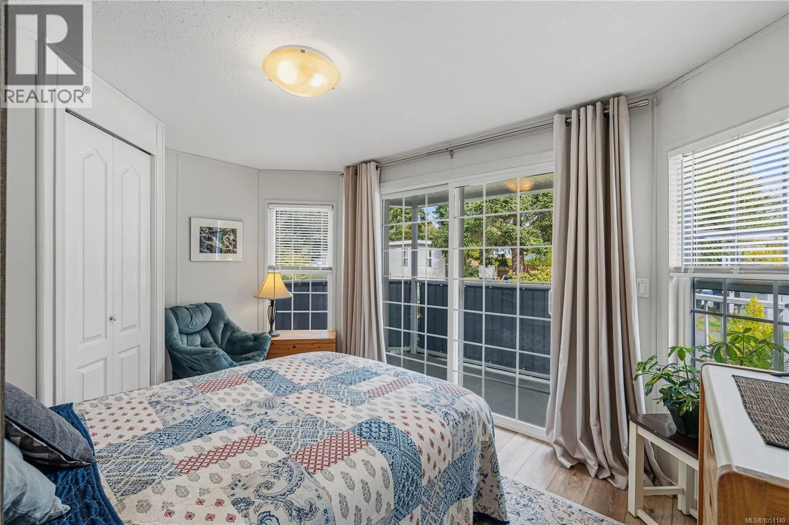 219 2465 Apollo Dr