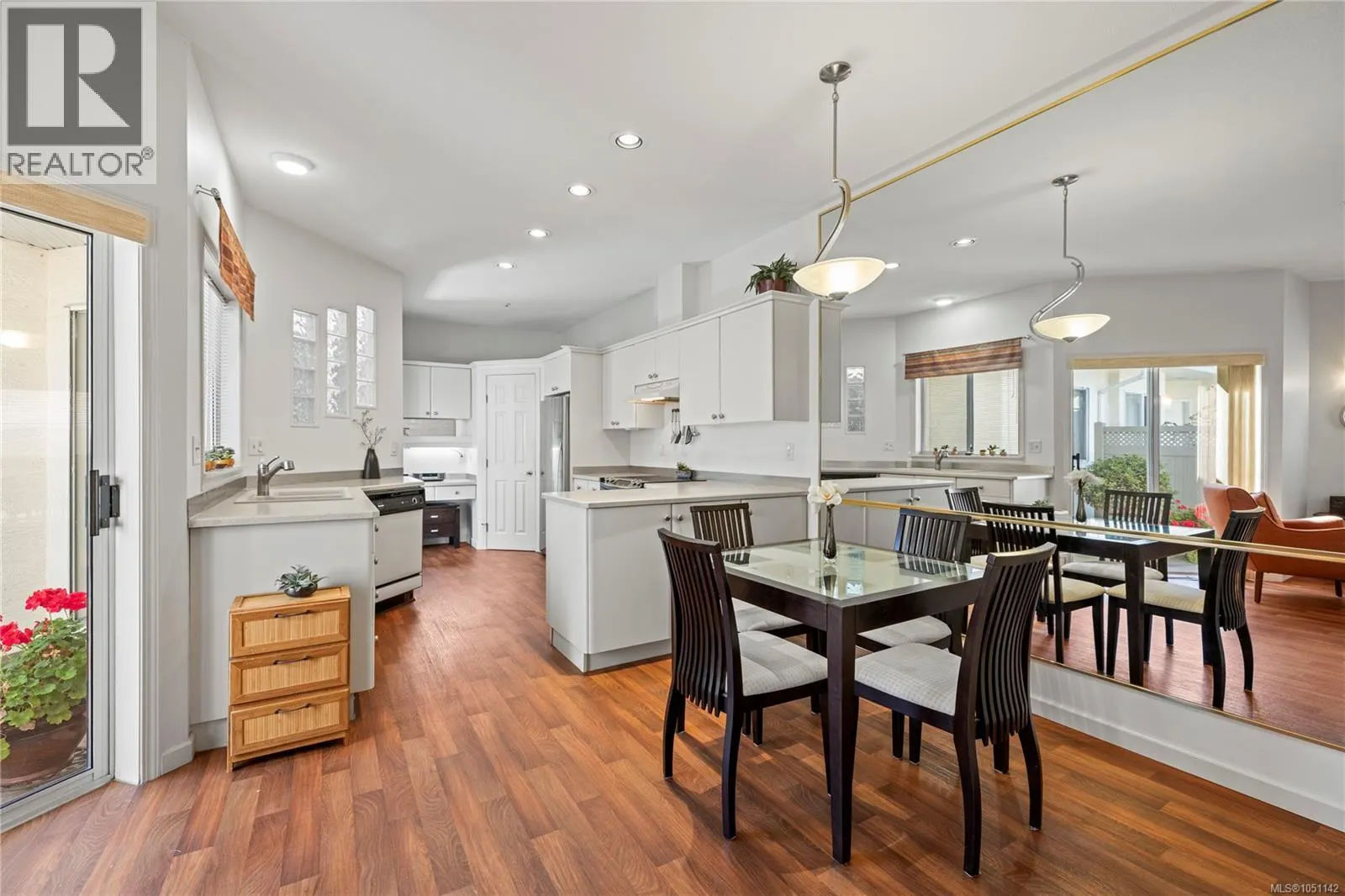 126 Ocean Walk Dr