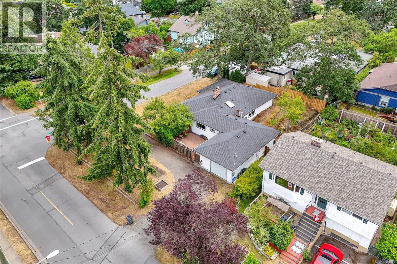 3830 Palo Alto St