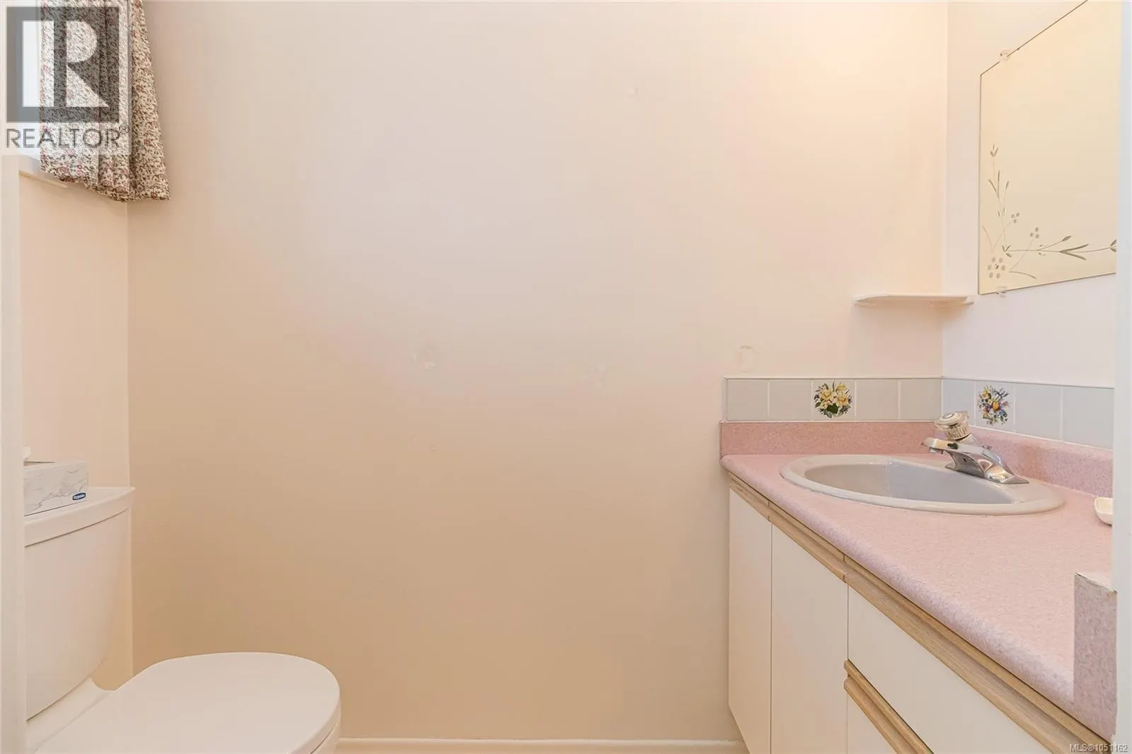 1280 Tracksell Ave