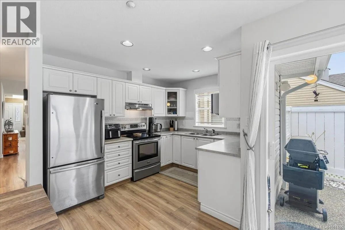 5267 Arbour Cres