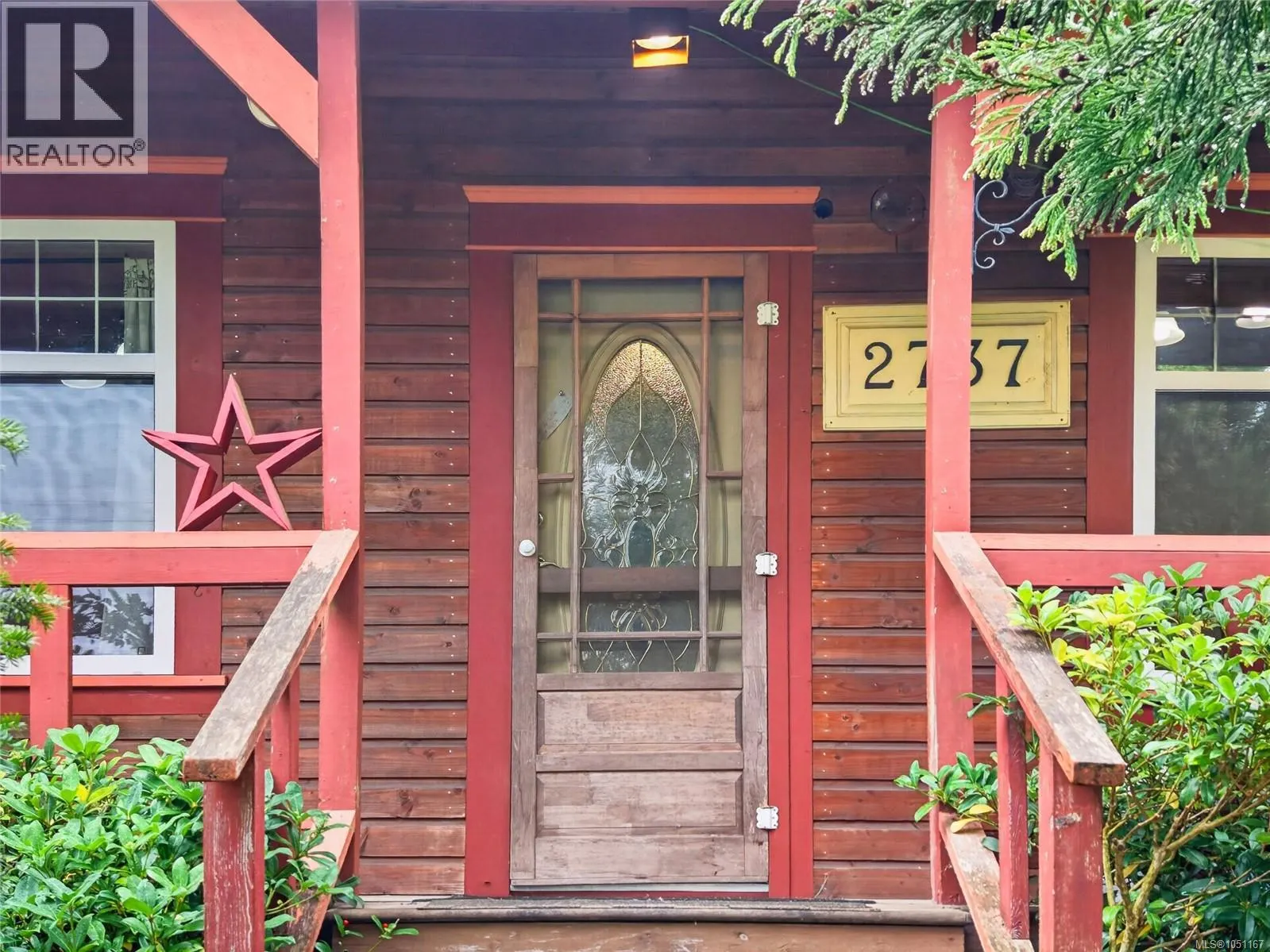 2737 Derwent Ave