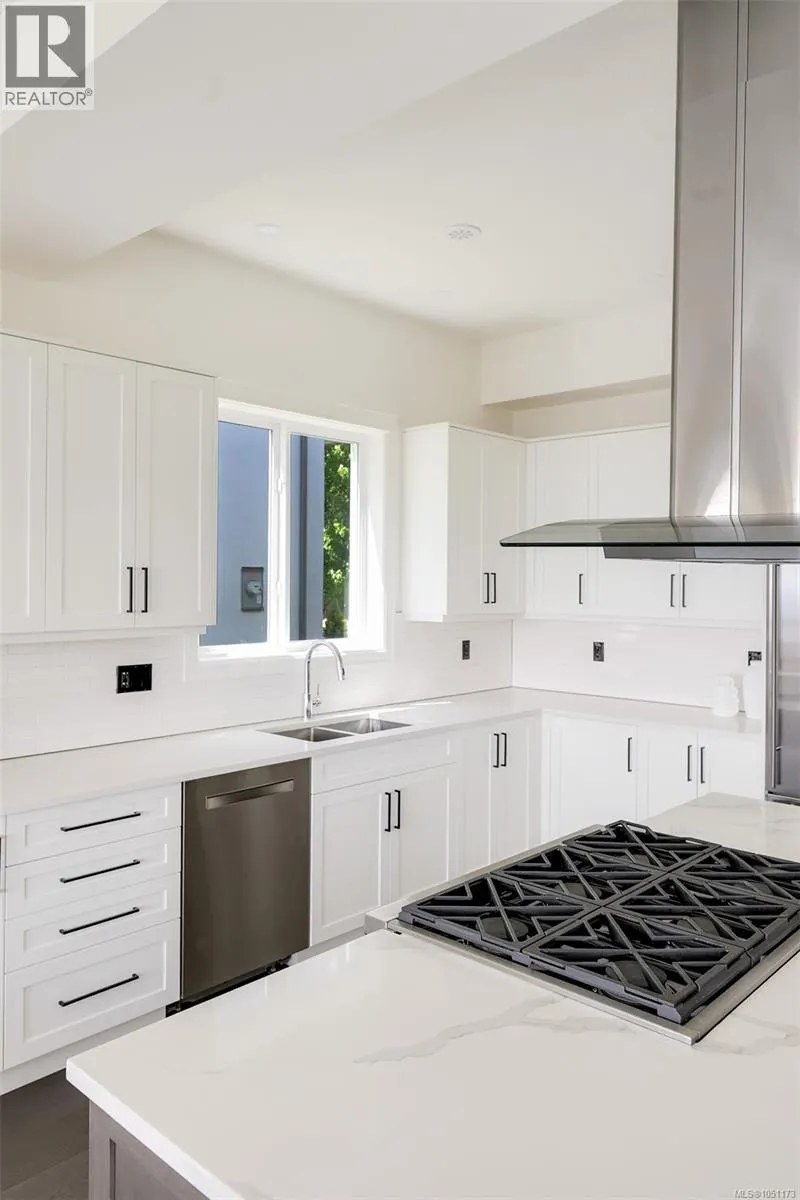 118 539 Delora Dr