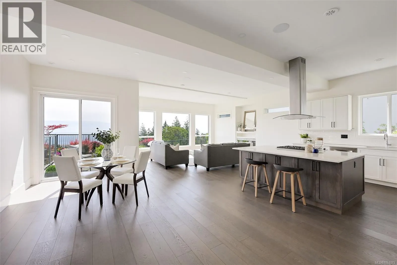 118 539 Delora Dr