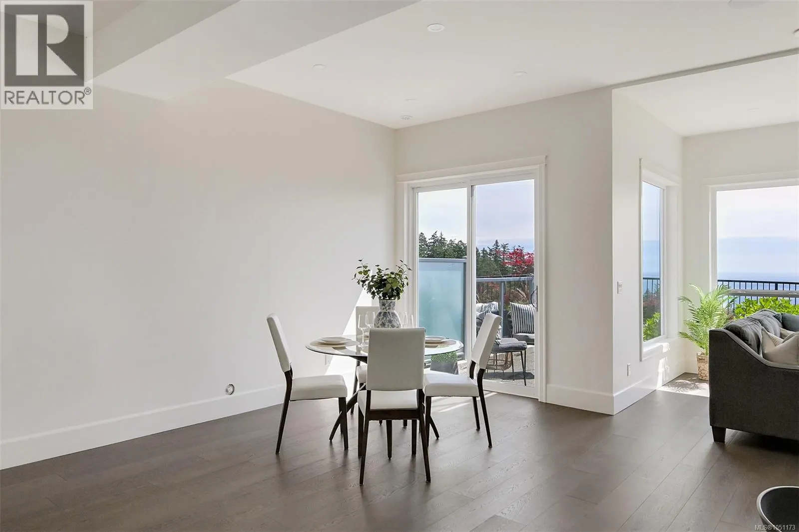 118 539 Delora Dr