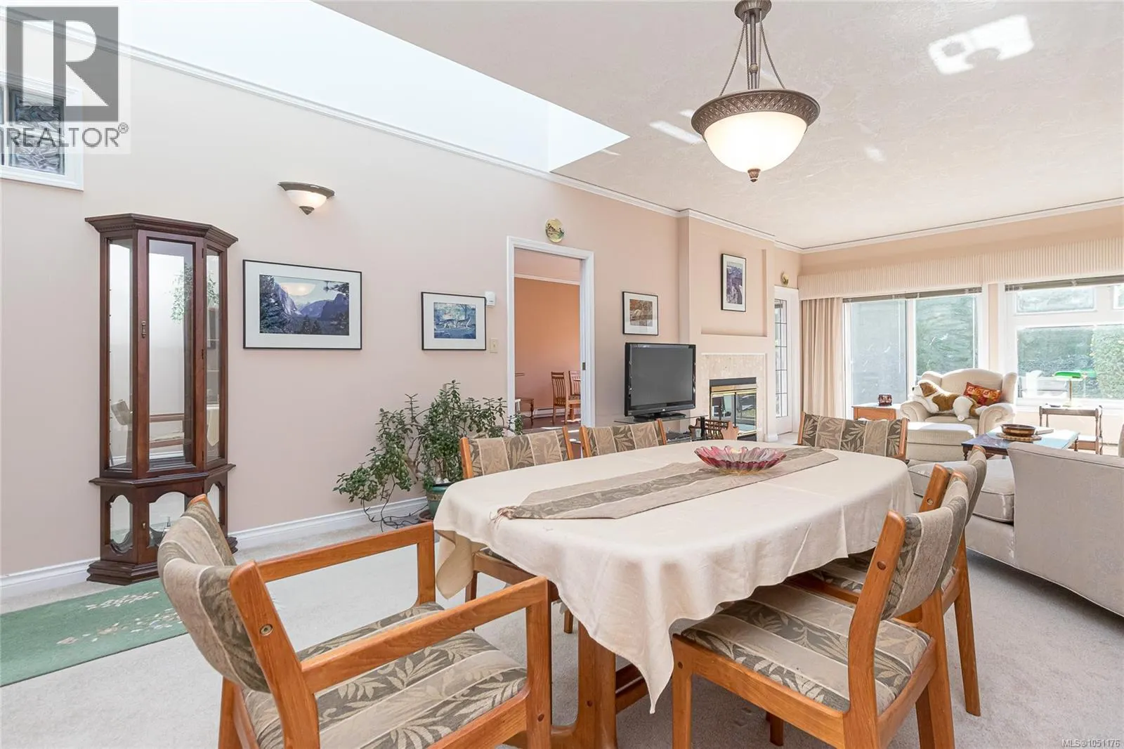 13 4318 Emily Carr Dr