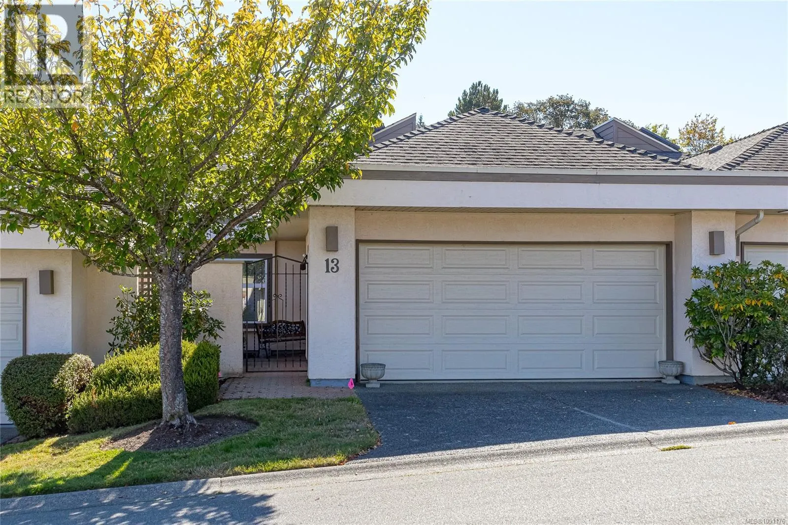 13 4318 Emily Carr Dr