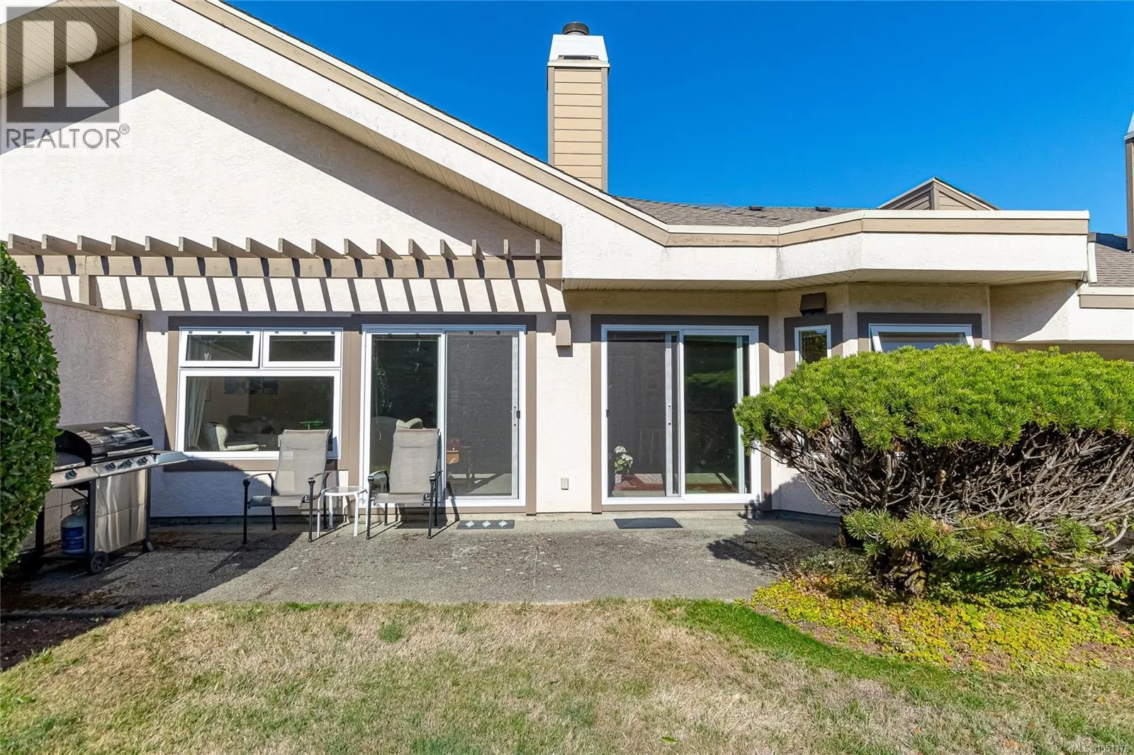 13 4318 Emily Carr Dr