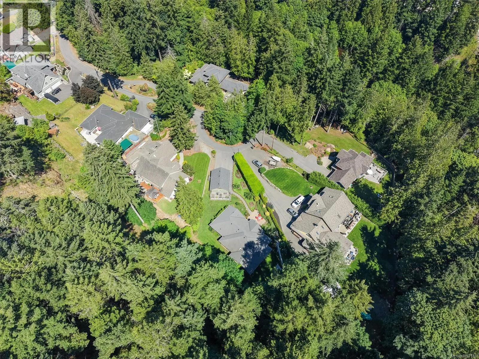 2989 Lakewood Pl