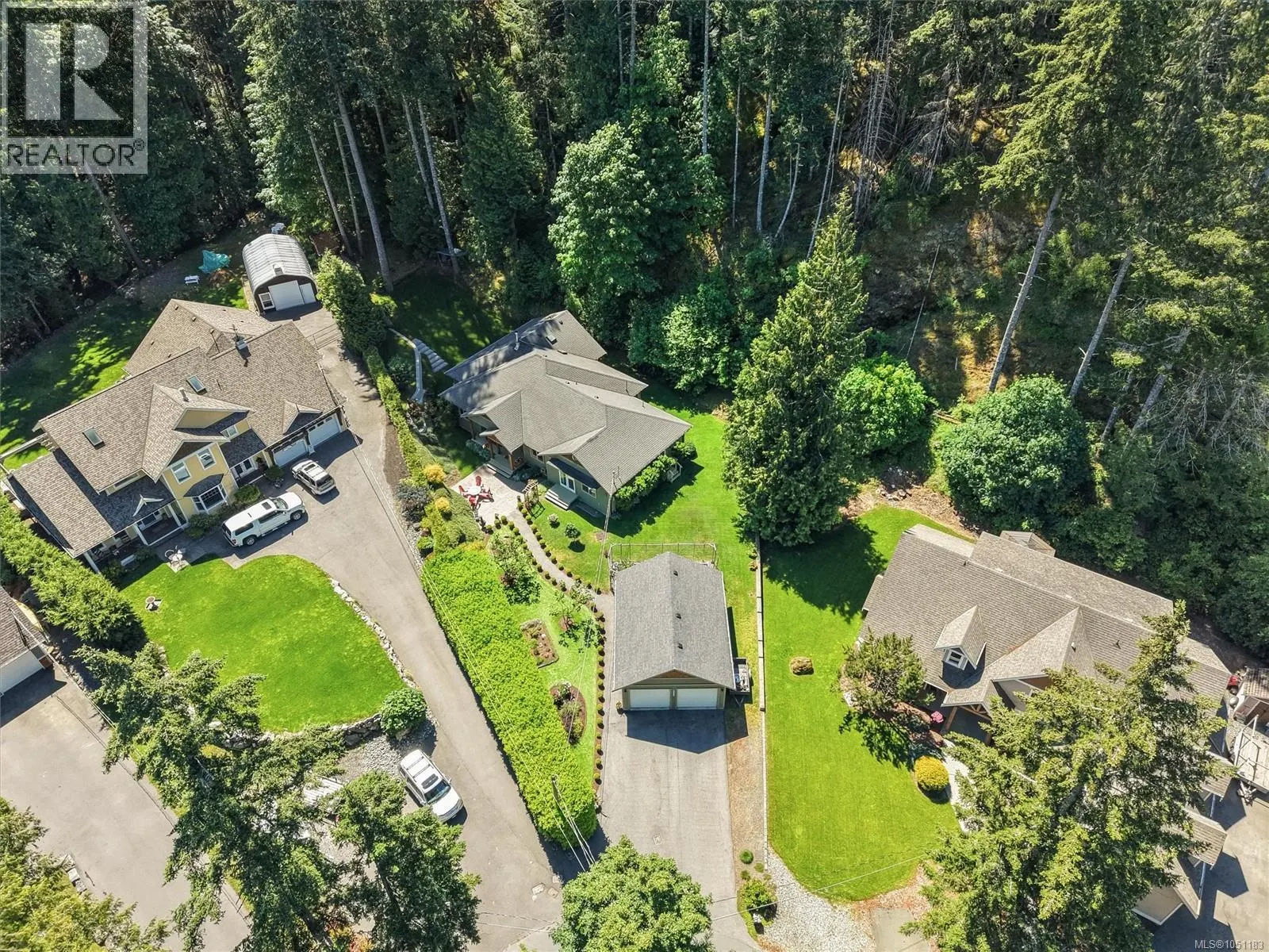 2989 Lakewood Pl