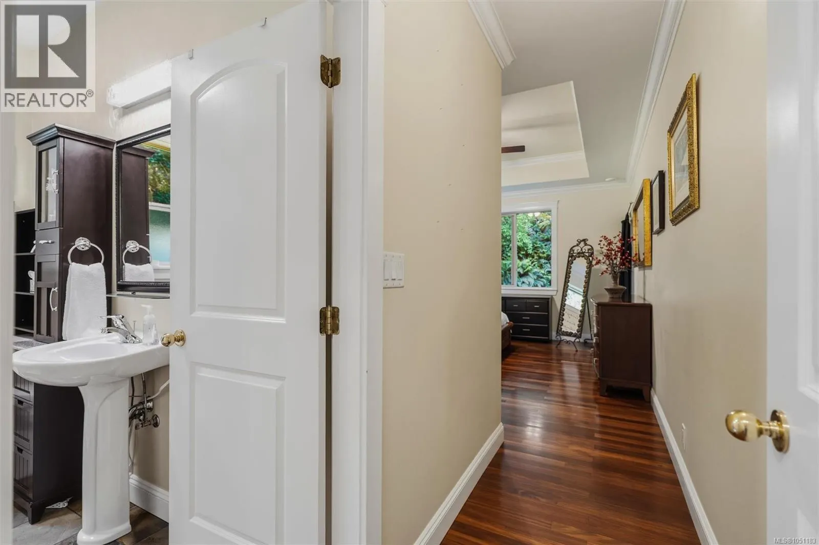 2989 Lakewood Pl