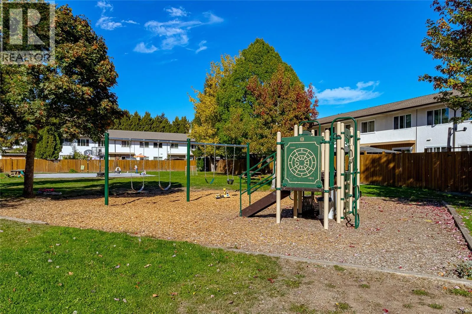 386 Burnside Rd W