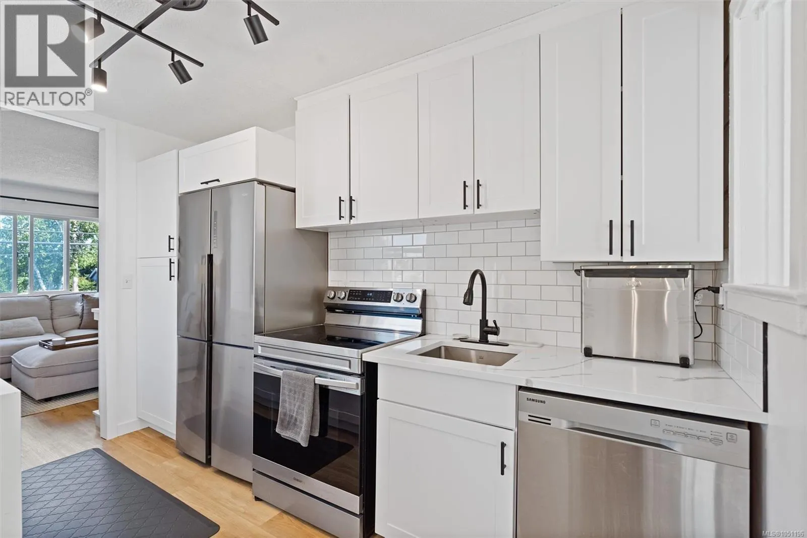 1143 Lockley Rd
