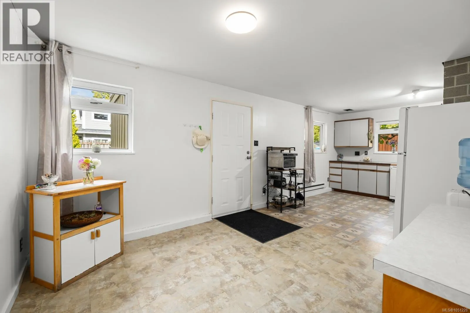 586 Normandy Rd
