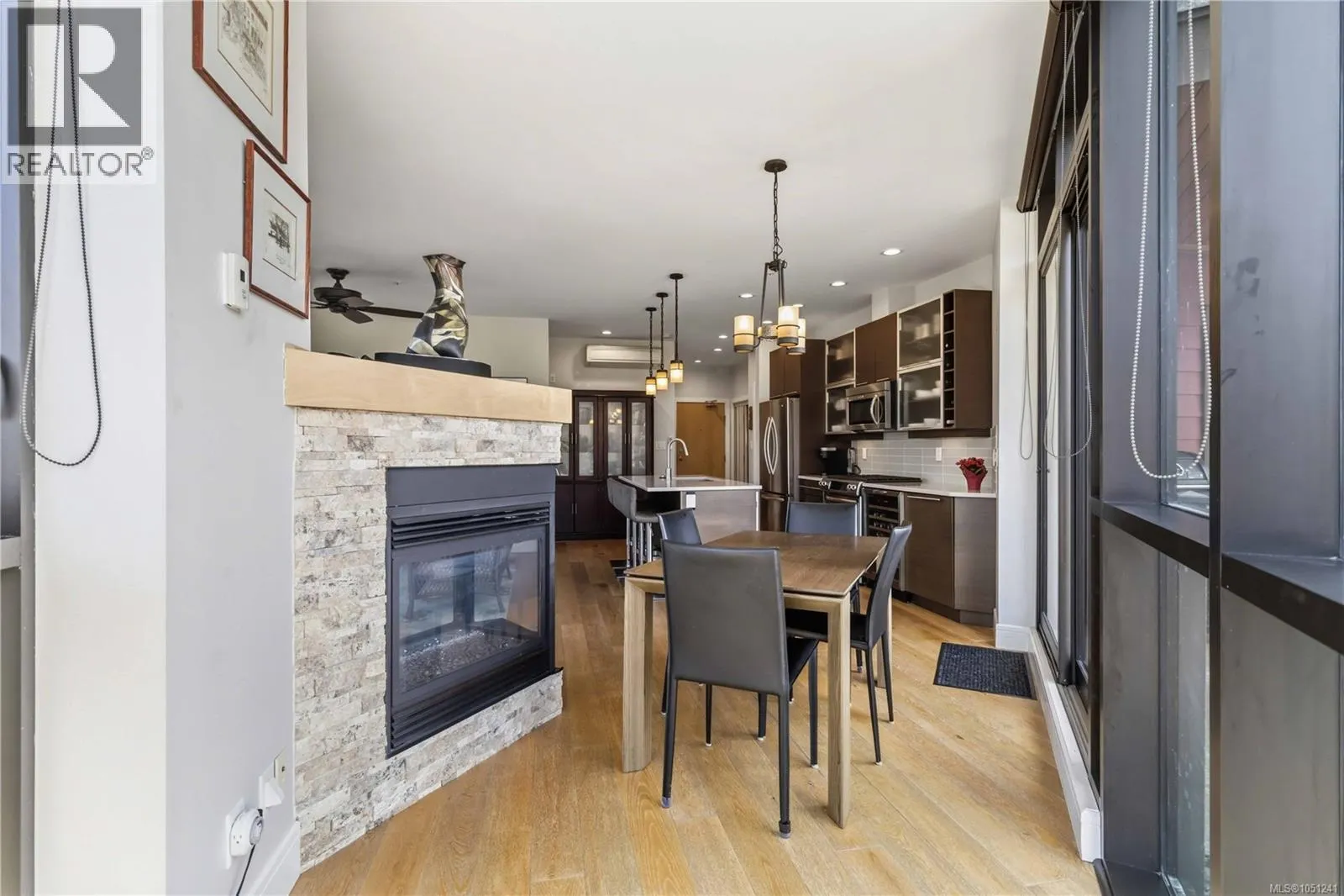 301 2850 Aldwynd Rd