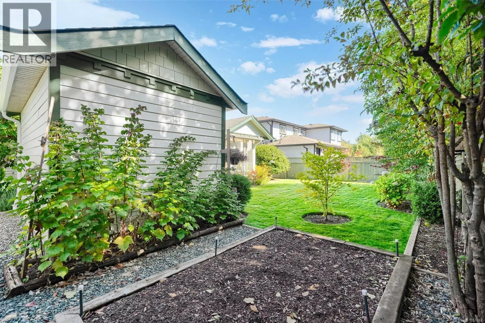 4122 Hatfield Rd