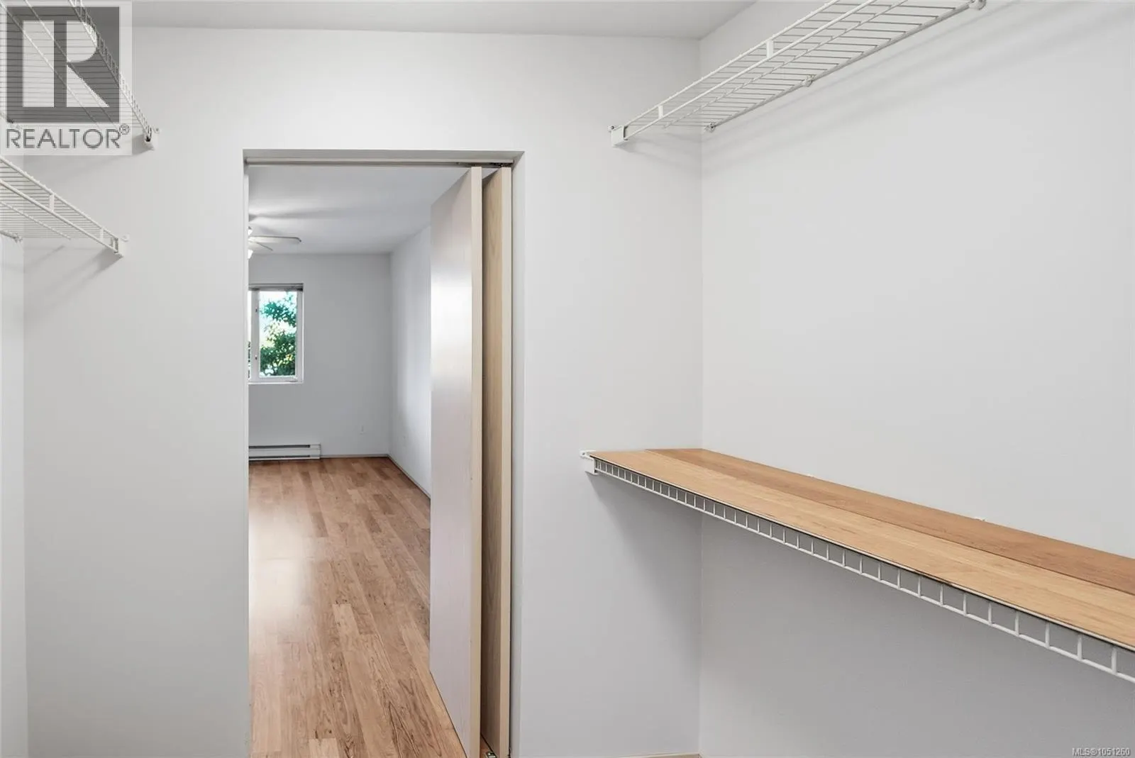 205 4971 Songbird Pl