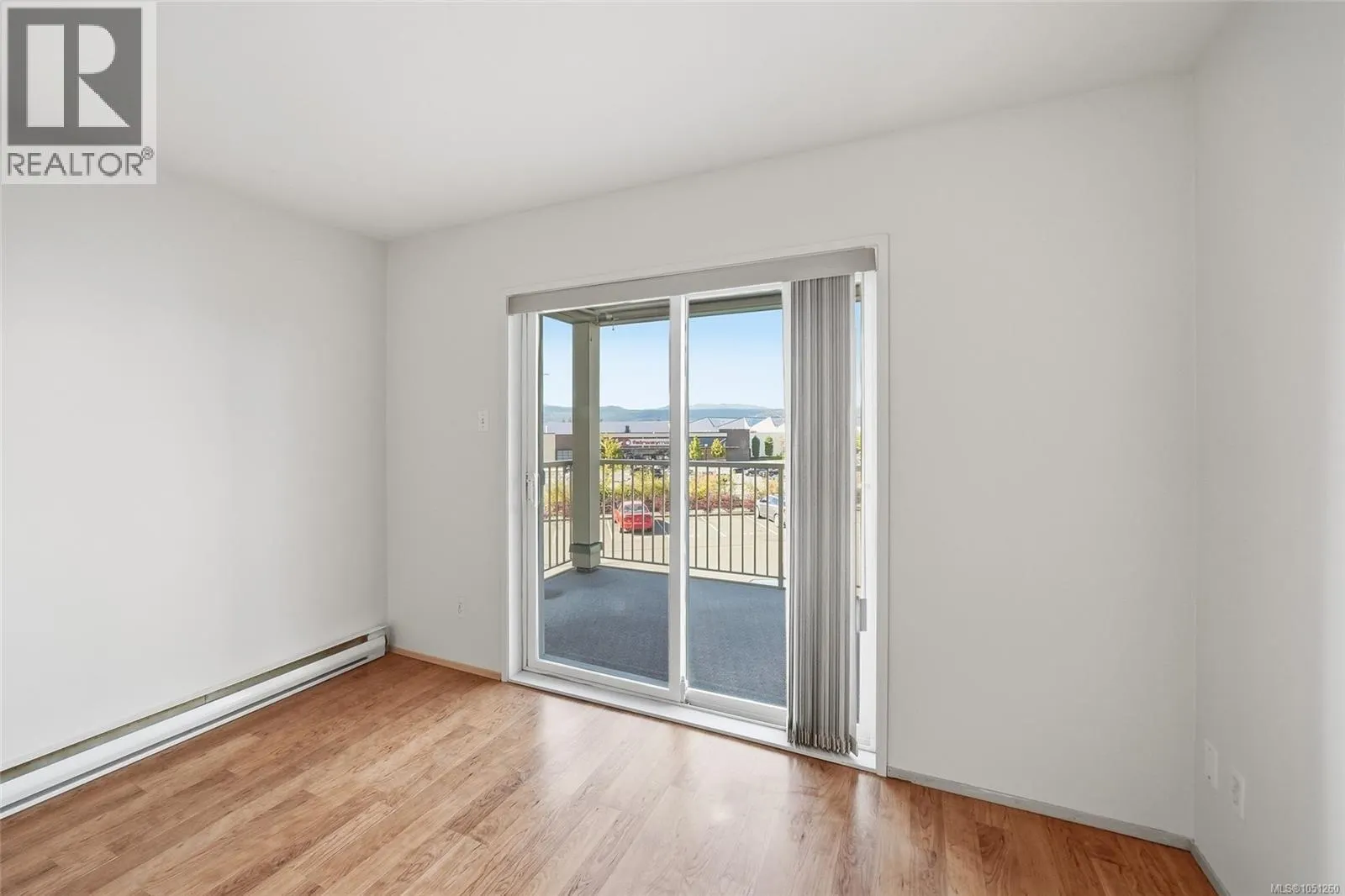 205 4971 Songbird Pl