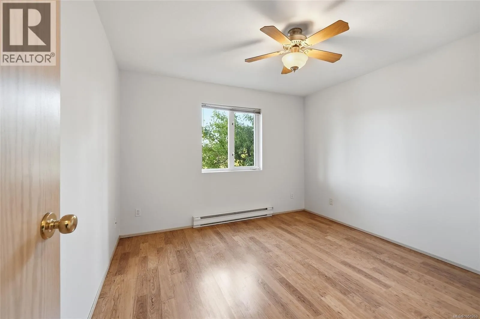 205 4971 Songbird Pl