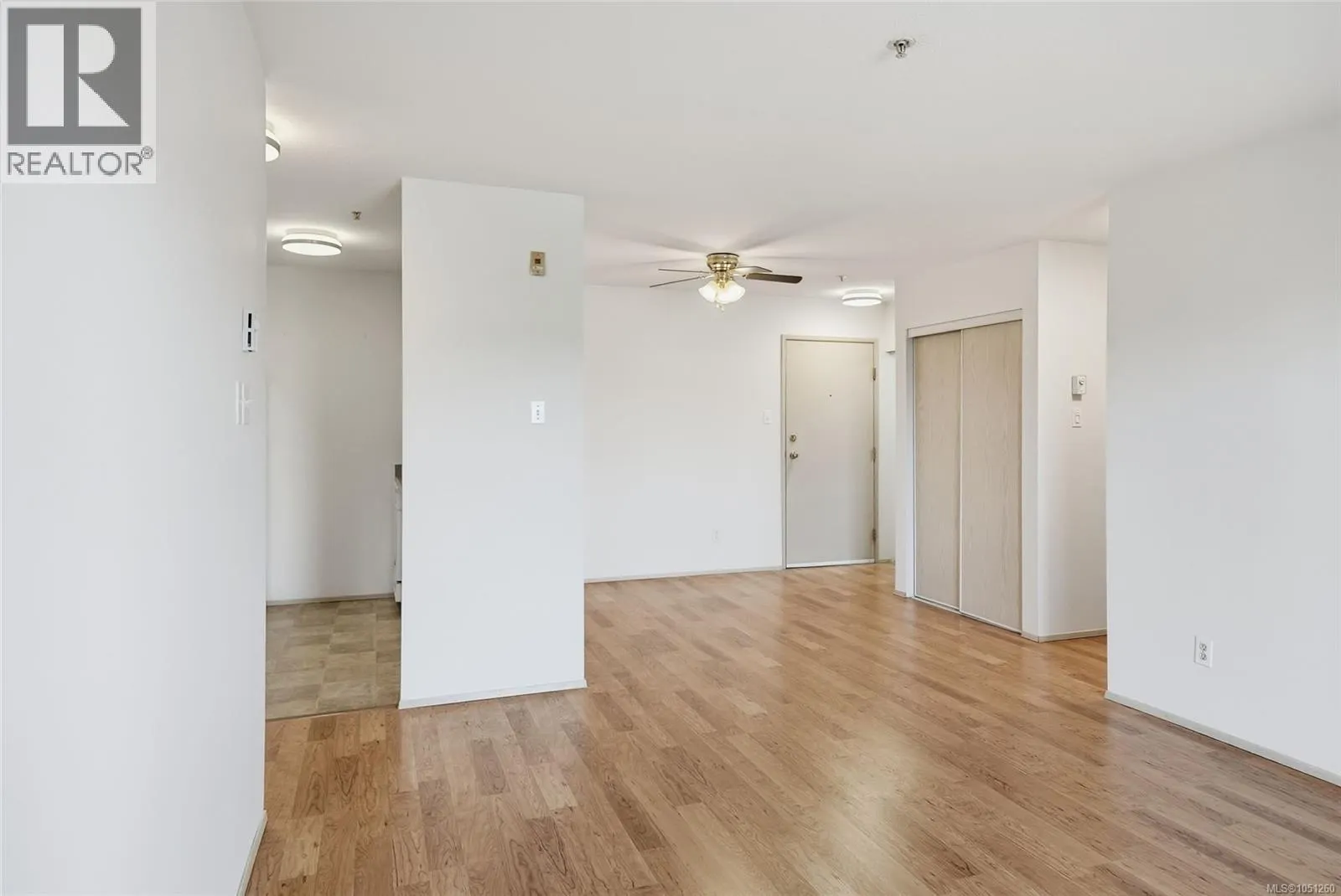 205 4971 Songbird Pl