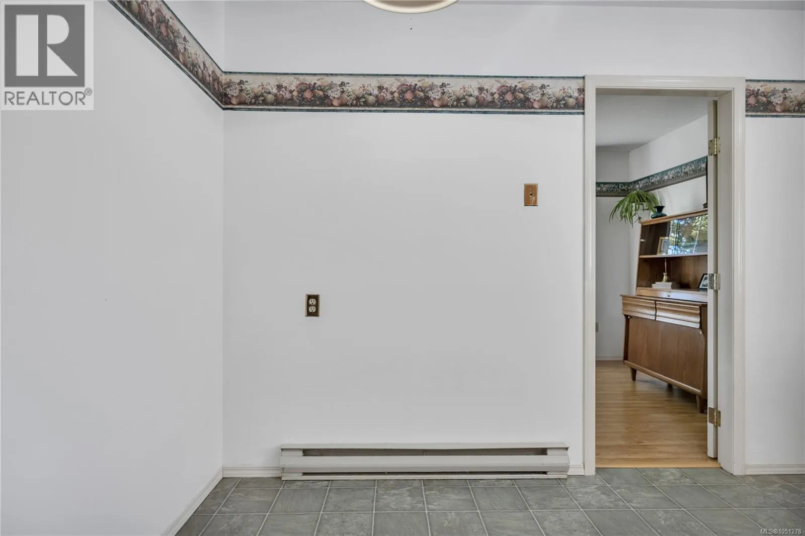 702 Forsyth Ave