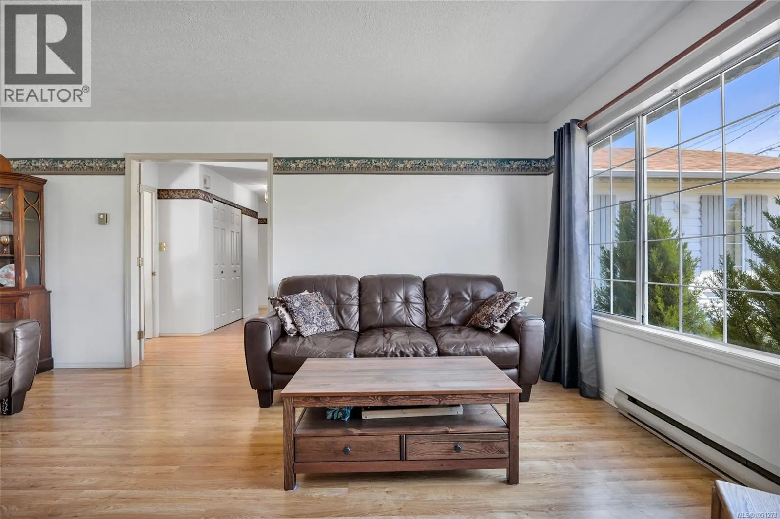 702 Forsyth Ave