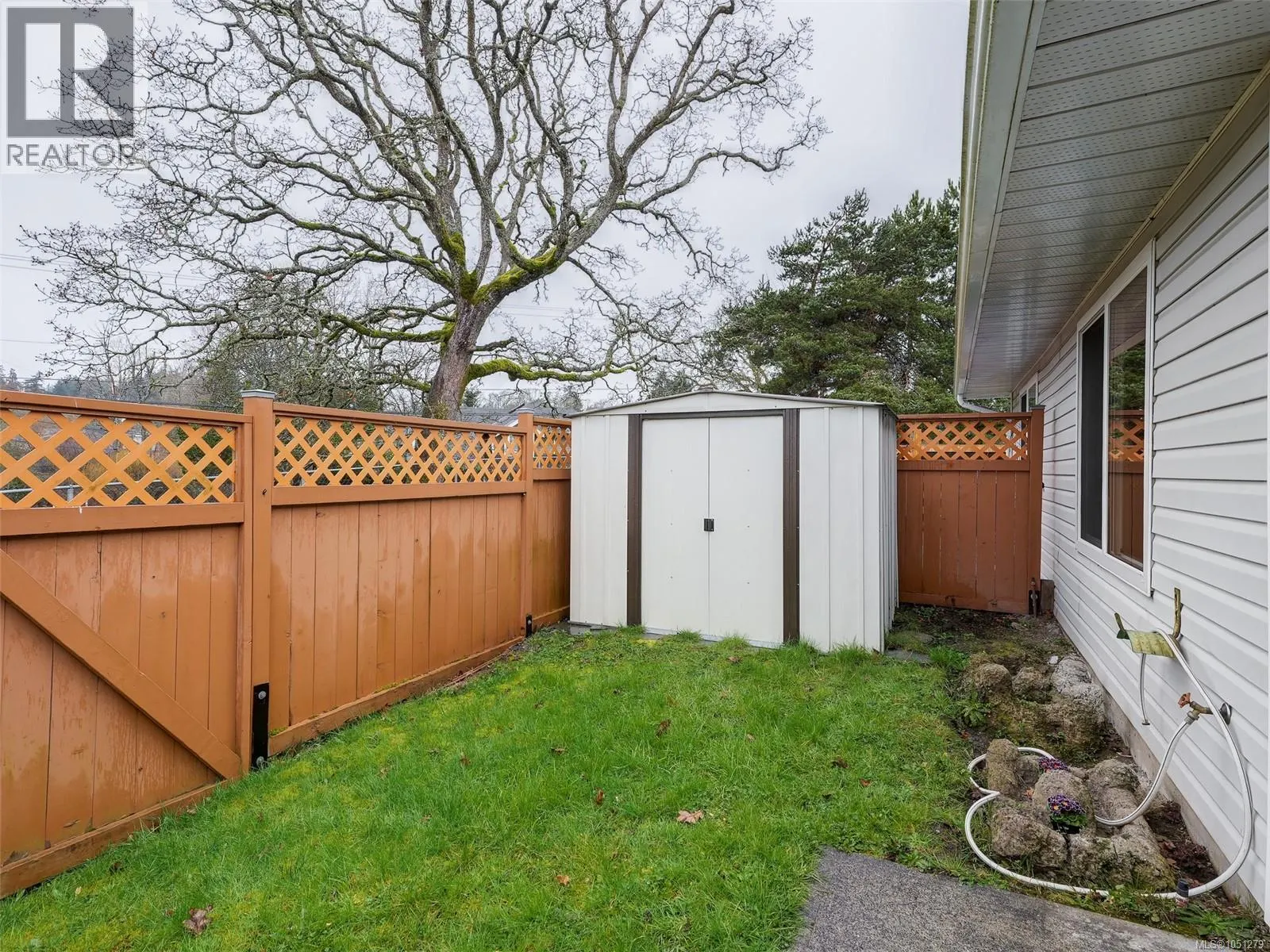 65 4125 Interurban Rd