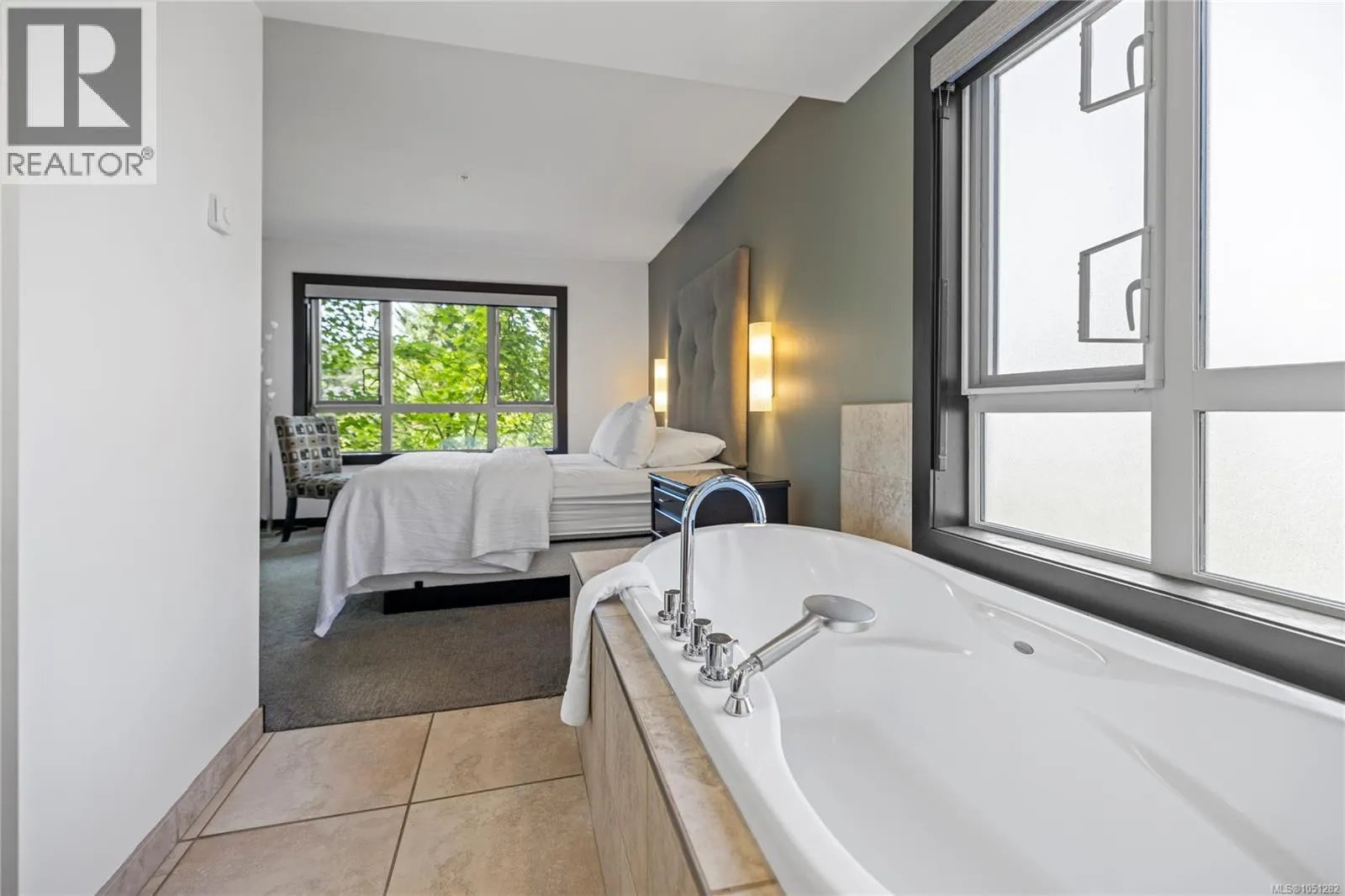 224 1175 Resort Dr