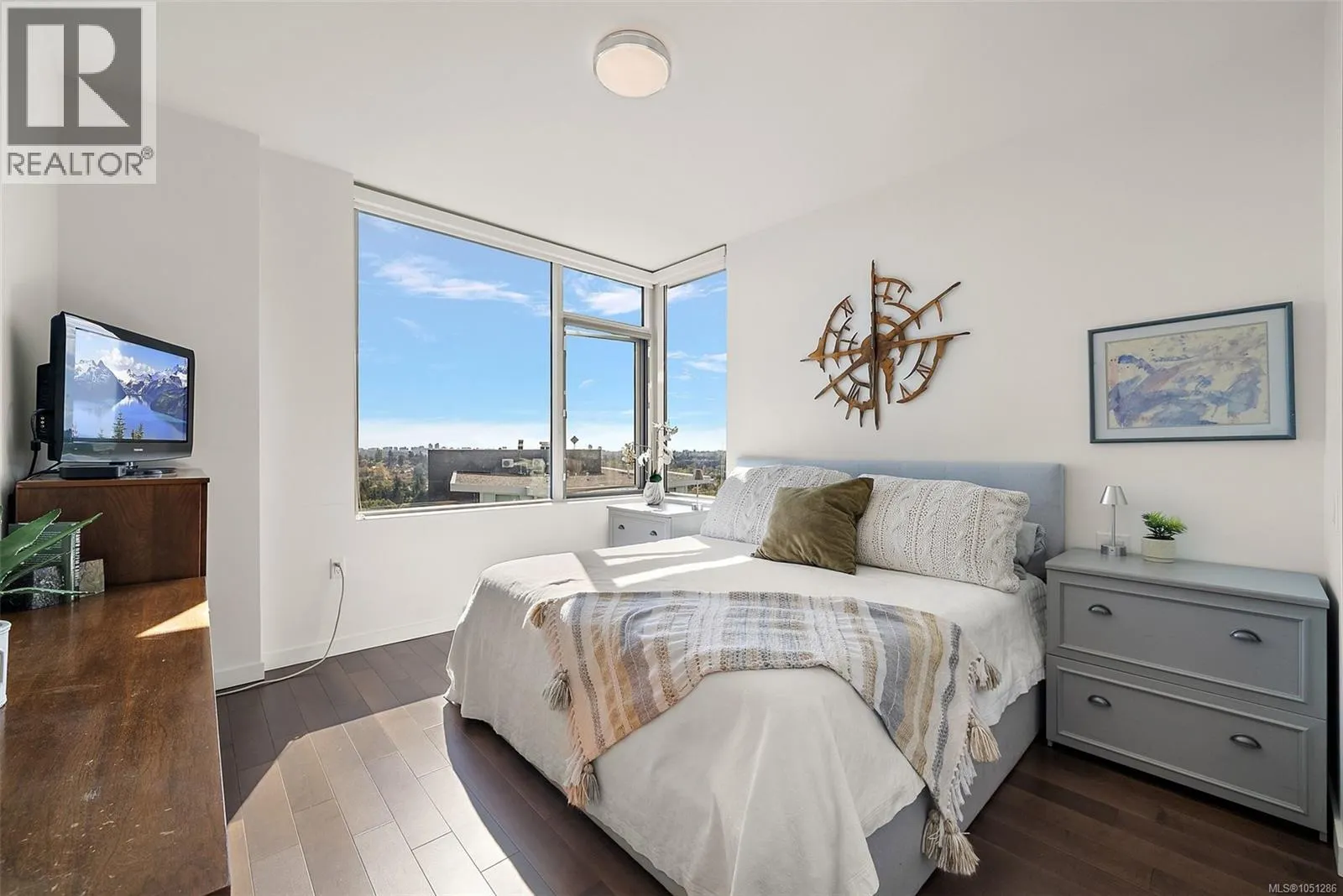 703 4011 Rainbow Hill Lane