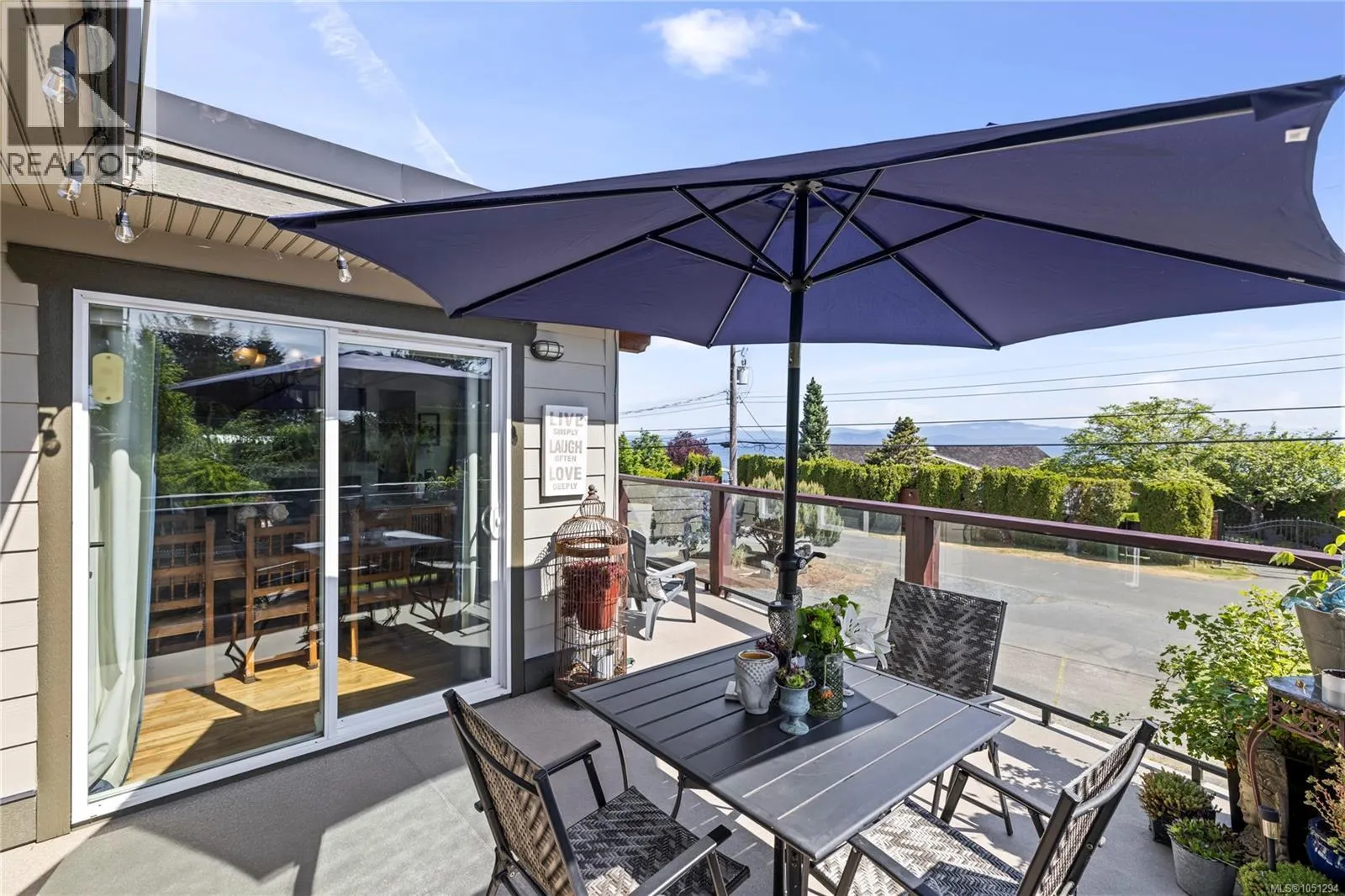 885 Glenhale Cres