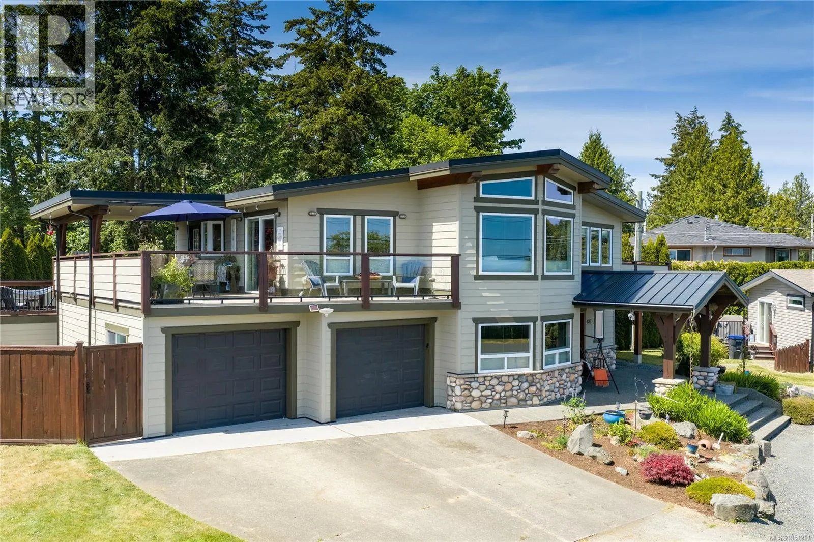 885 Glenhale Cres