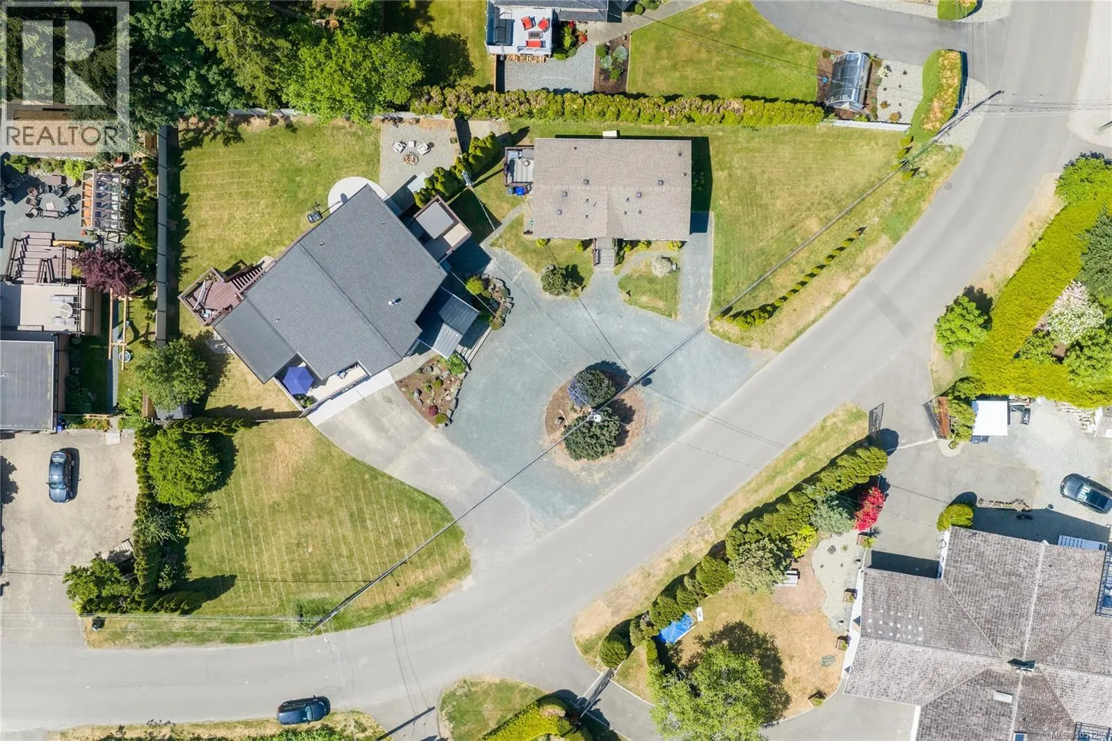 885 Glenhale Cres