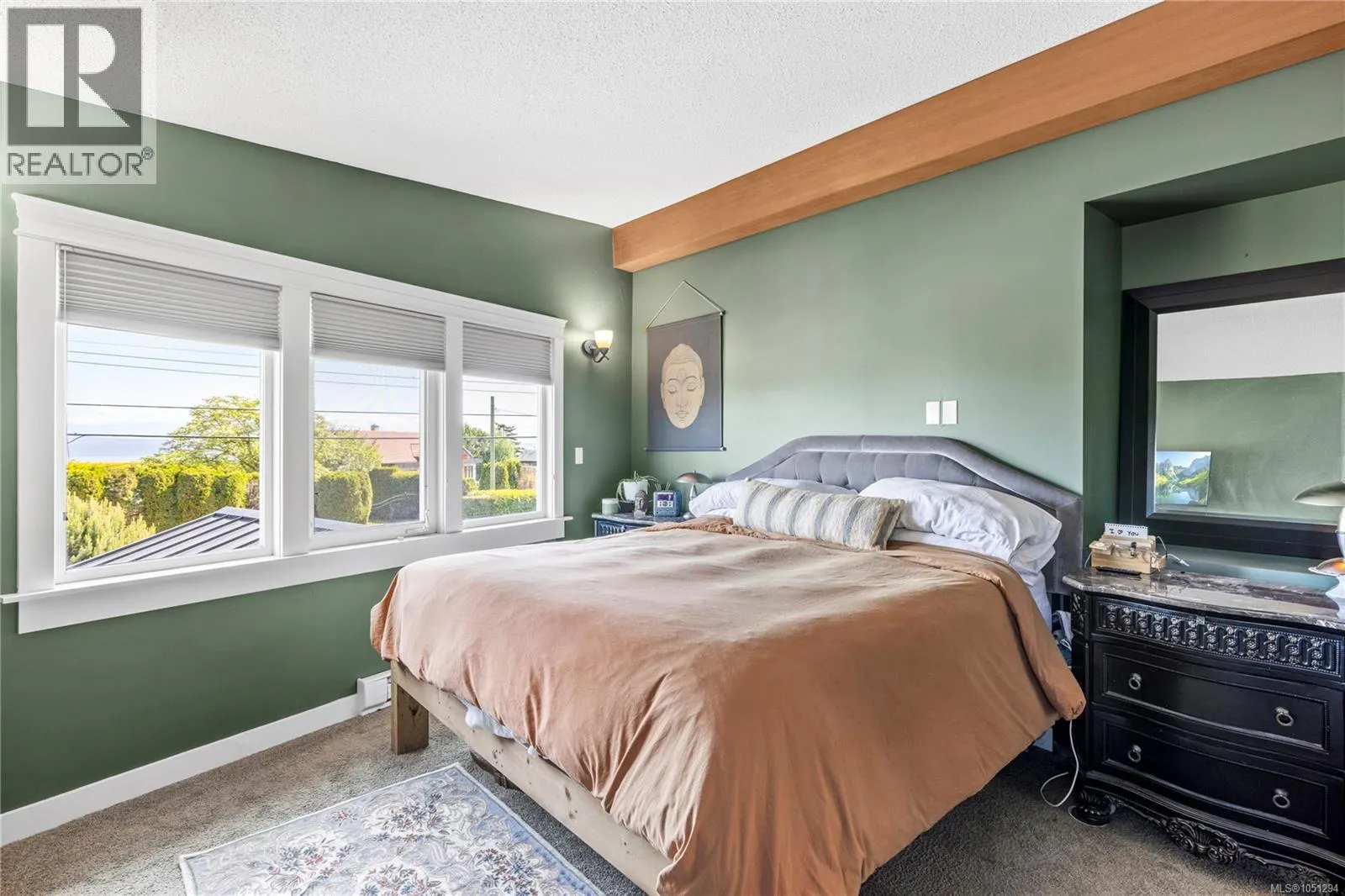 885 Glenhale Cres