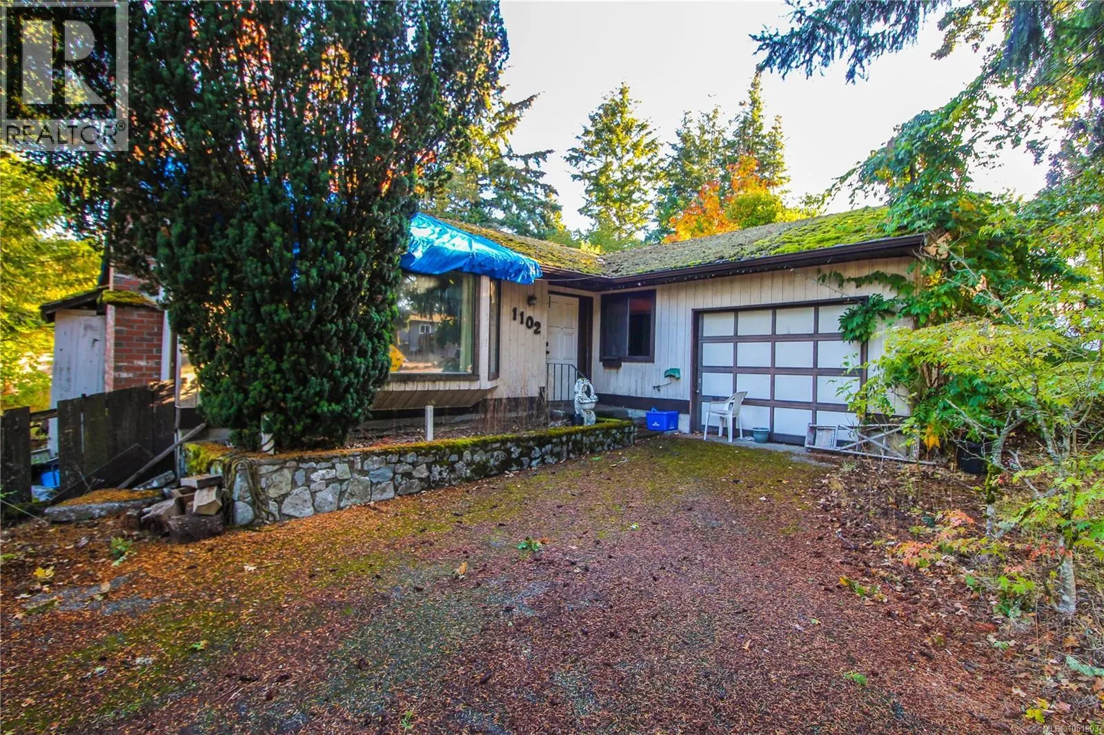 1102 Marchant Rd