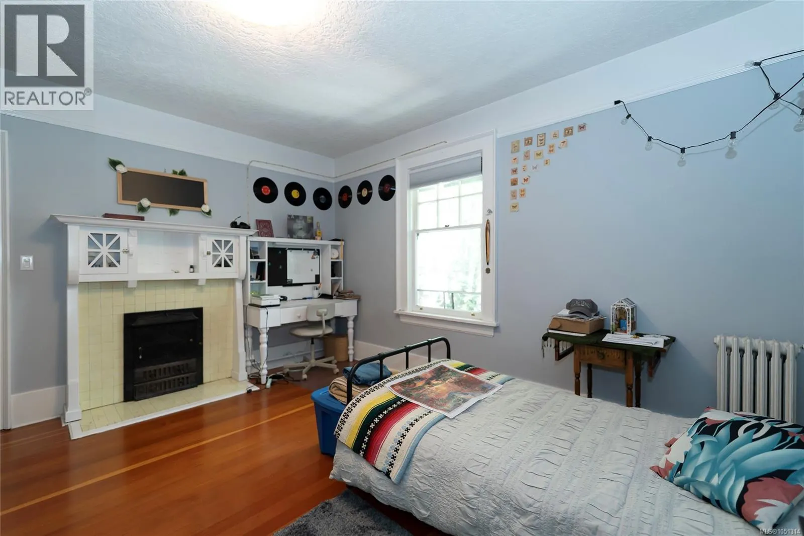 1377 Rockland Ave