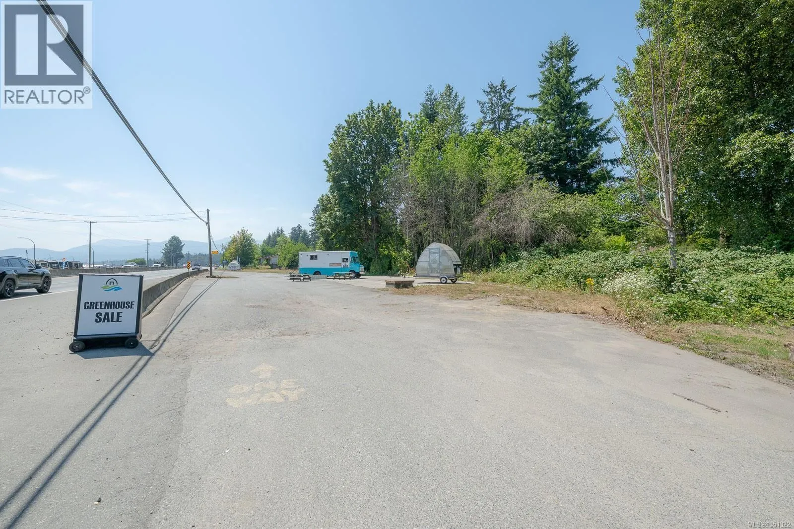 3251 Trans Canada Hwy
