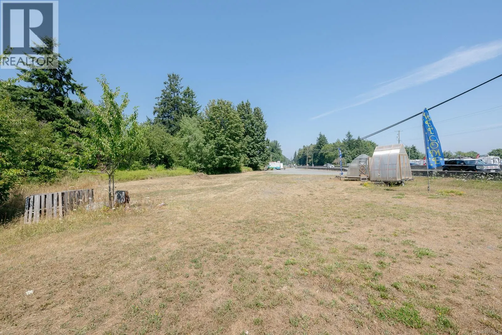 3251 Trans Canada Hwy