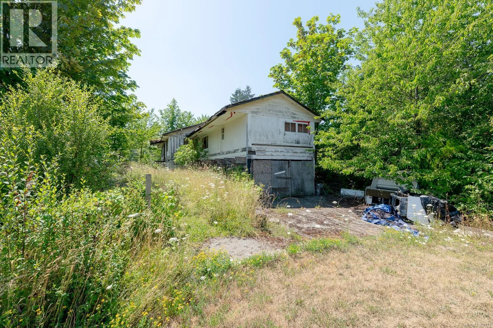 3251 Trans Canada Hwy