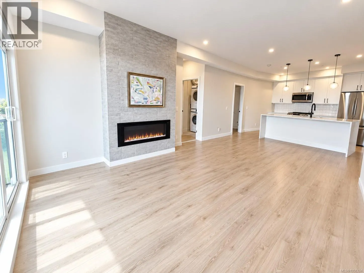 110 958 Pharoah Mews