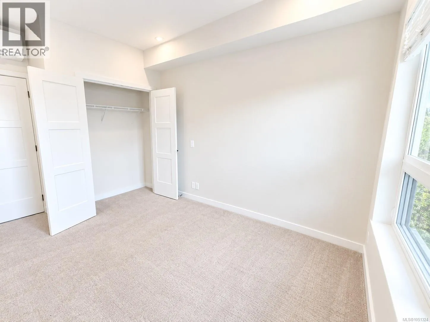 110 958 Pharoah Mews
